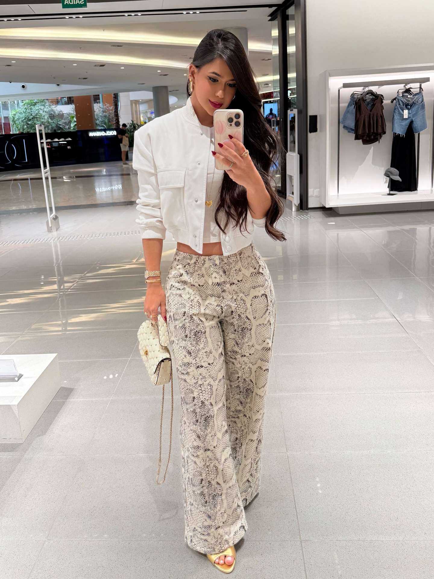 Amanda Gomes #234548