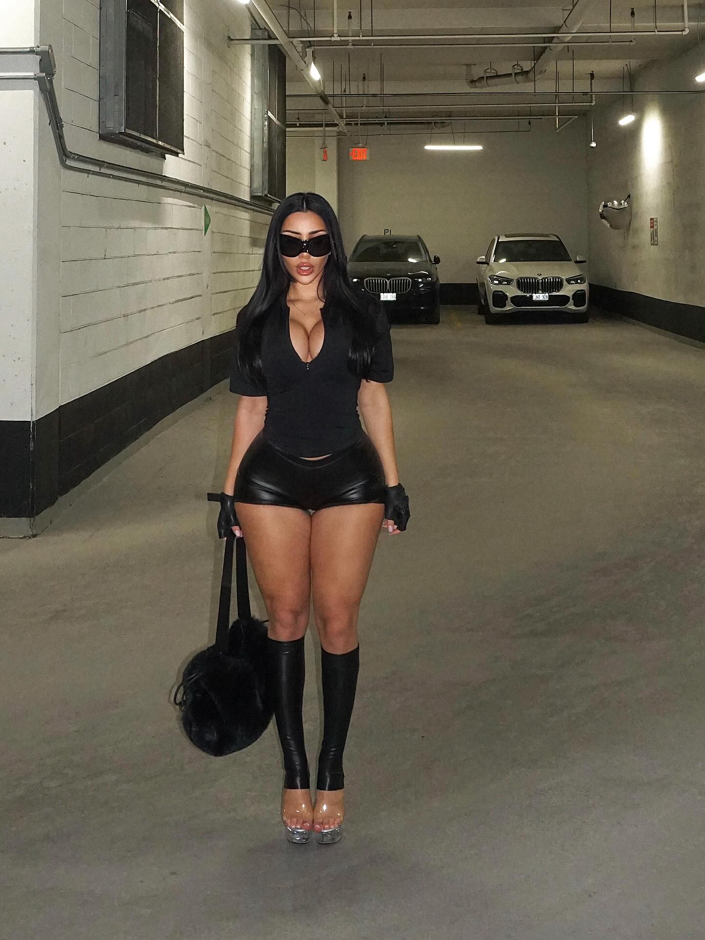 Helin Su Kenzi #235650