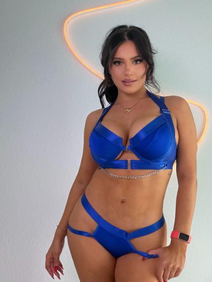 Megan Riley photo 235659