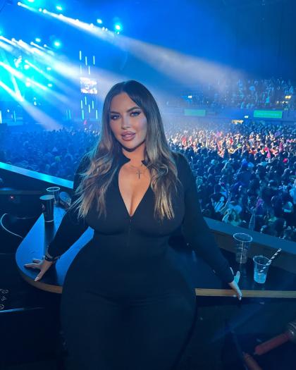 Hannah Olivia photo 235803