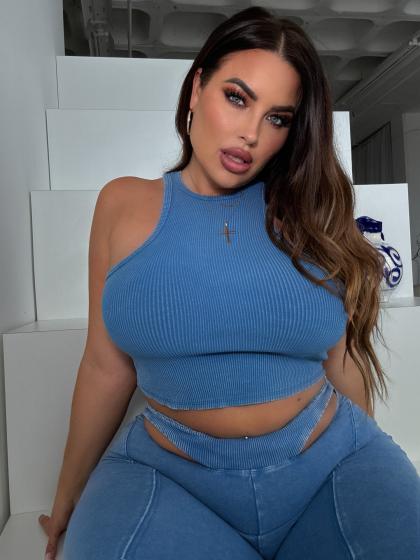 Hannah Olivia photo 235816