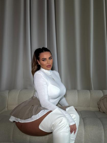 Hannah Olivia photo 235855