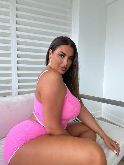 Hannah Olivia photo 235926