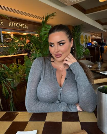 Hannah Olivia photo 235941