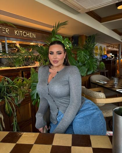 Hannah Olivia photo 235942