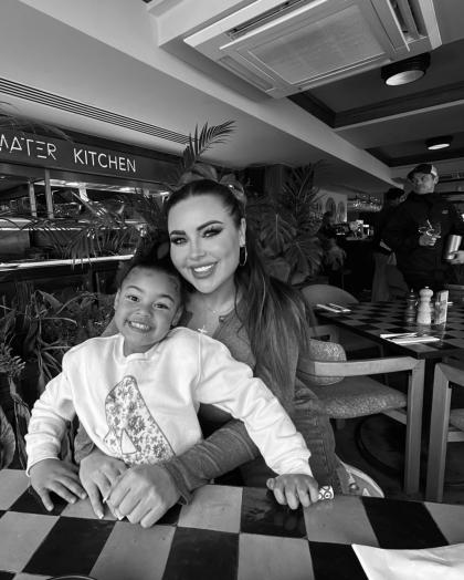 Hannah Olivia photo 235944