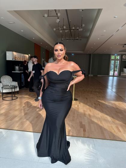 Hannah Olivia photo 235957