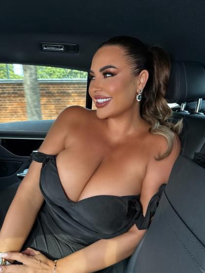 Hannah Olivia photo 235958