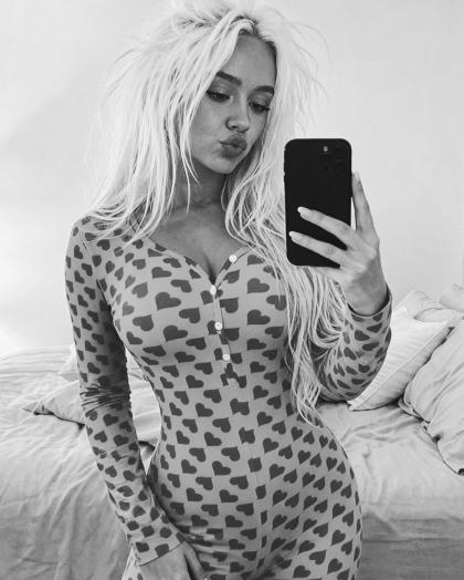 Posie Gardner photo 236381