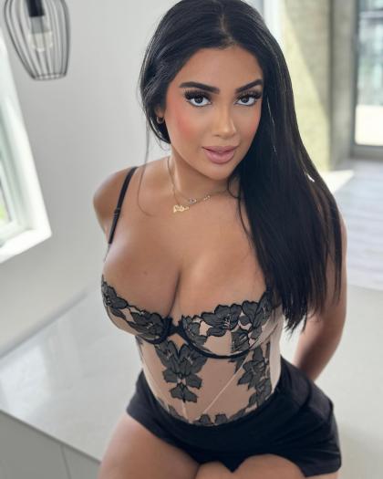 Mary Yousefi photo 236748