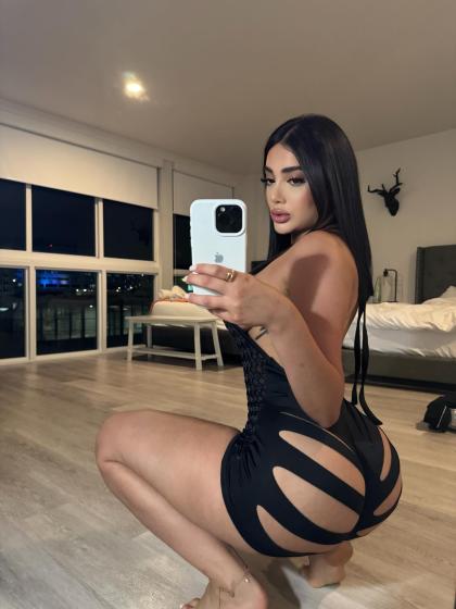 Mary Yousefi photo 236766