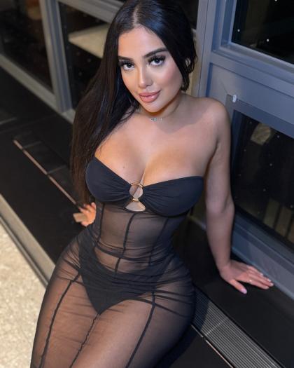 Mary Yousefi photo 236782