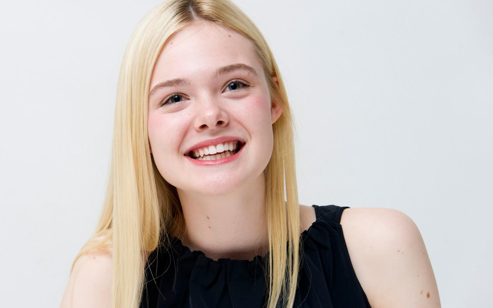 Elle Fanning #238948