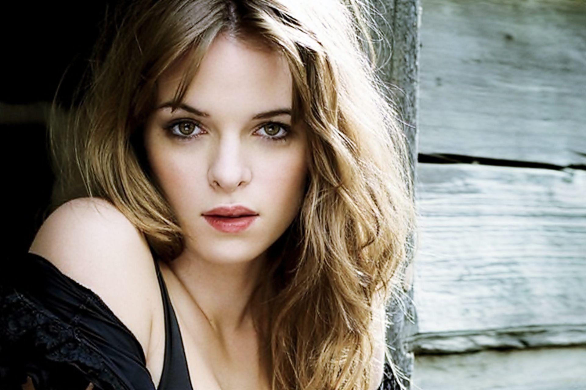 Danielle Panabaker #238801