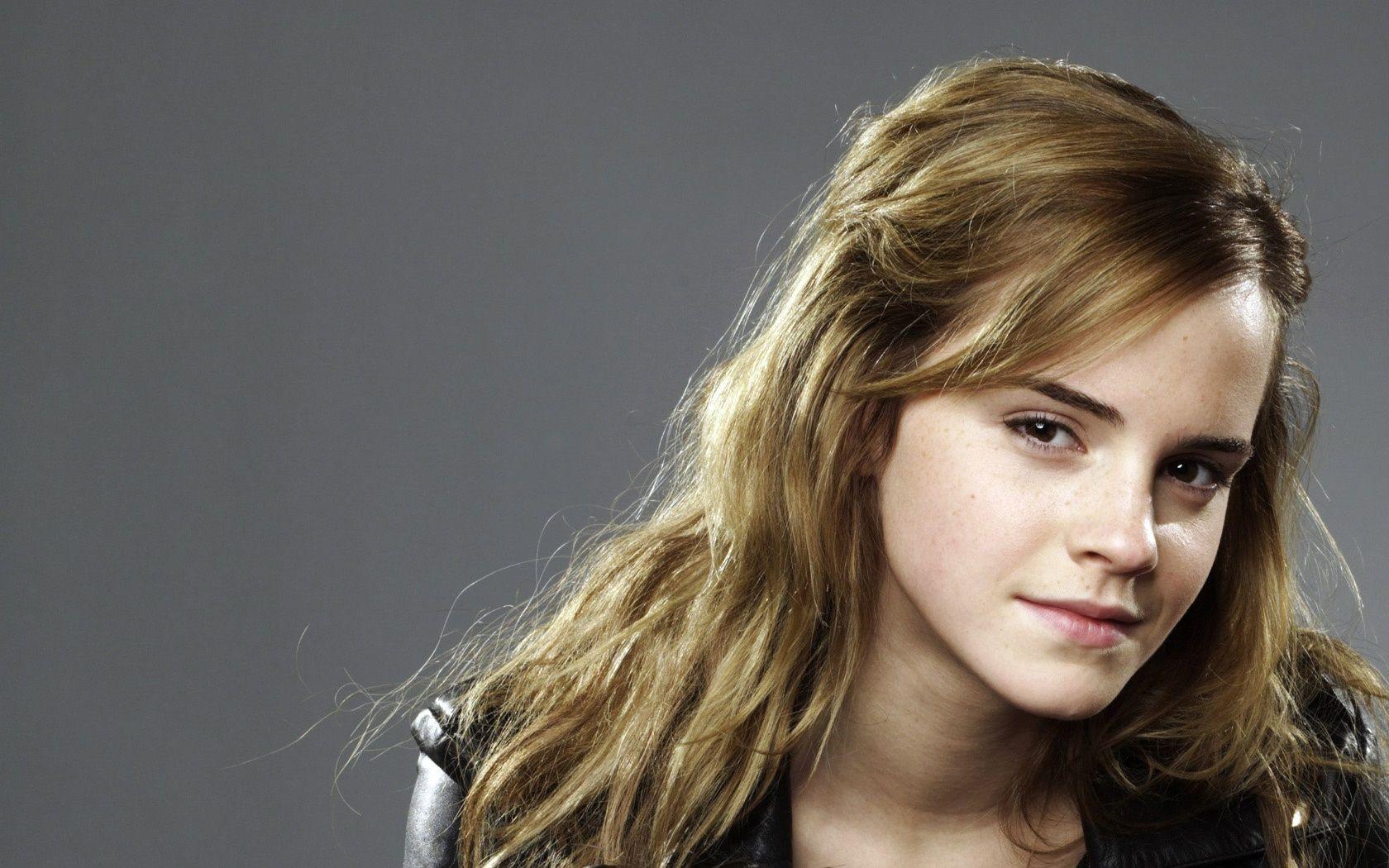 Emma Watson #239111