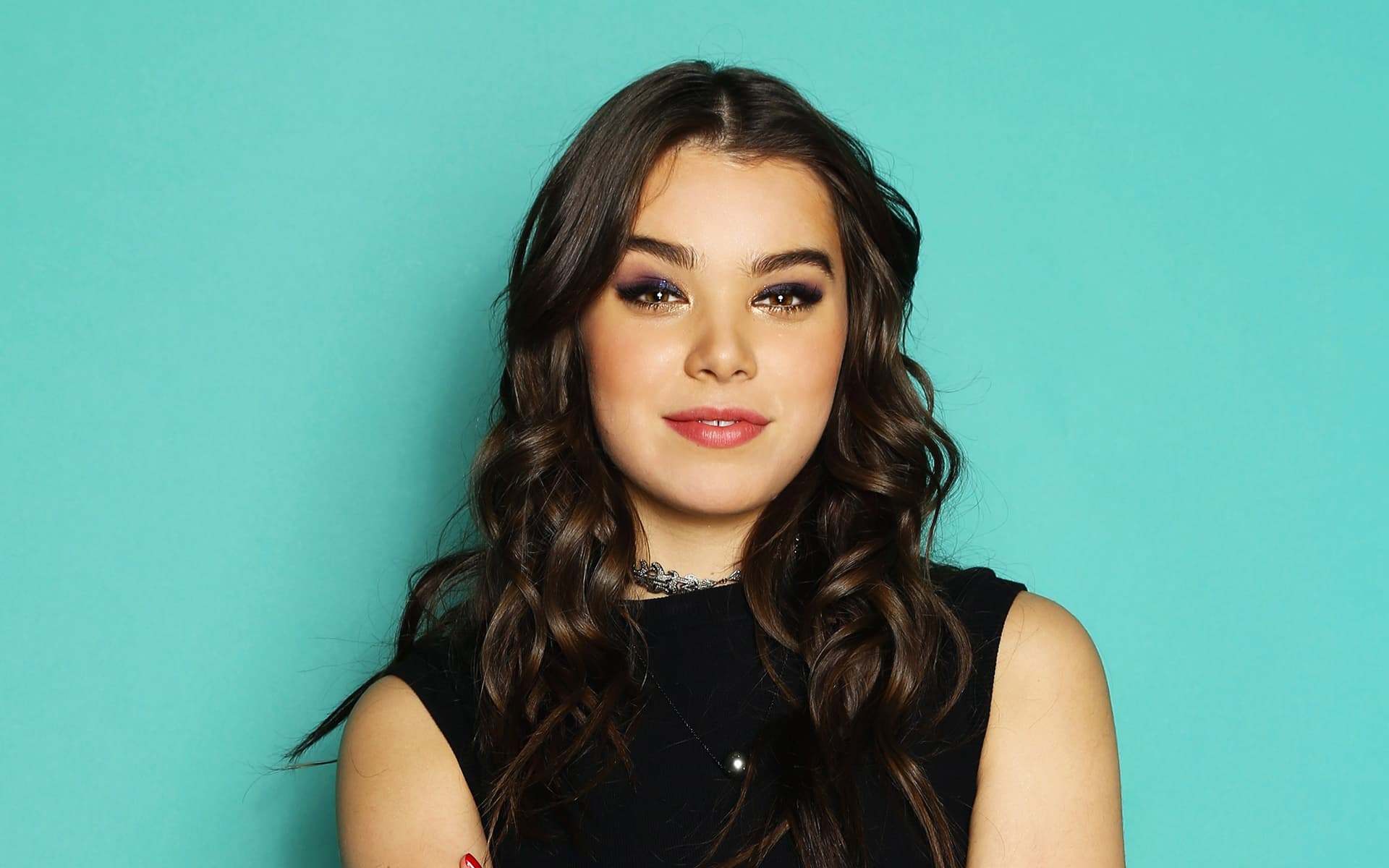 Hailee Steinfeld #239195