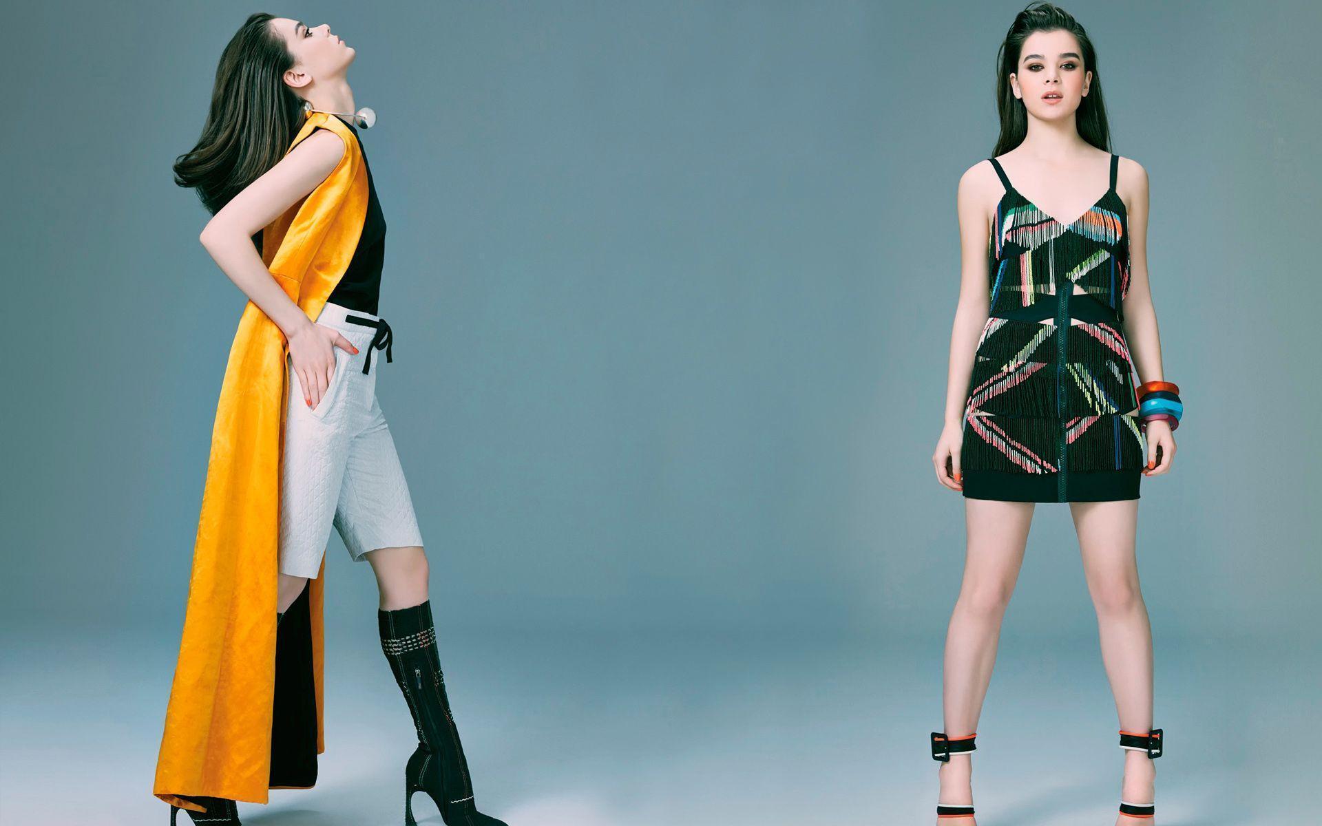 Hailee Steinfeld #239207