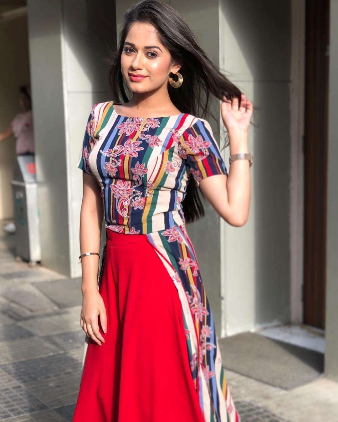 Jannat Zubair Rahmani #239321
