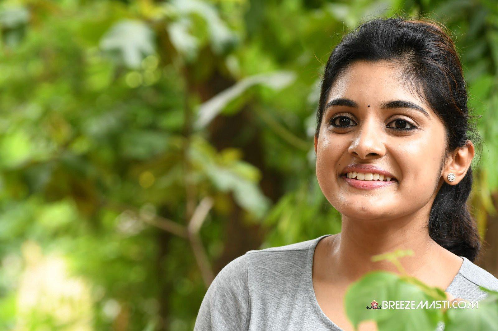 Nivetha Thomas #240129
