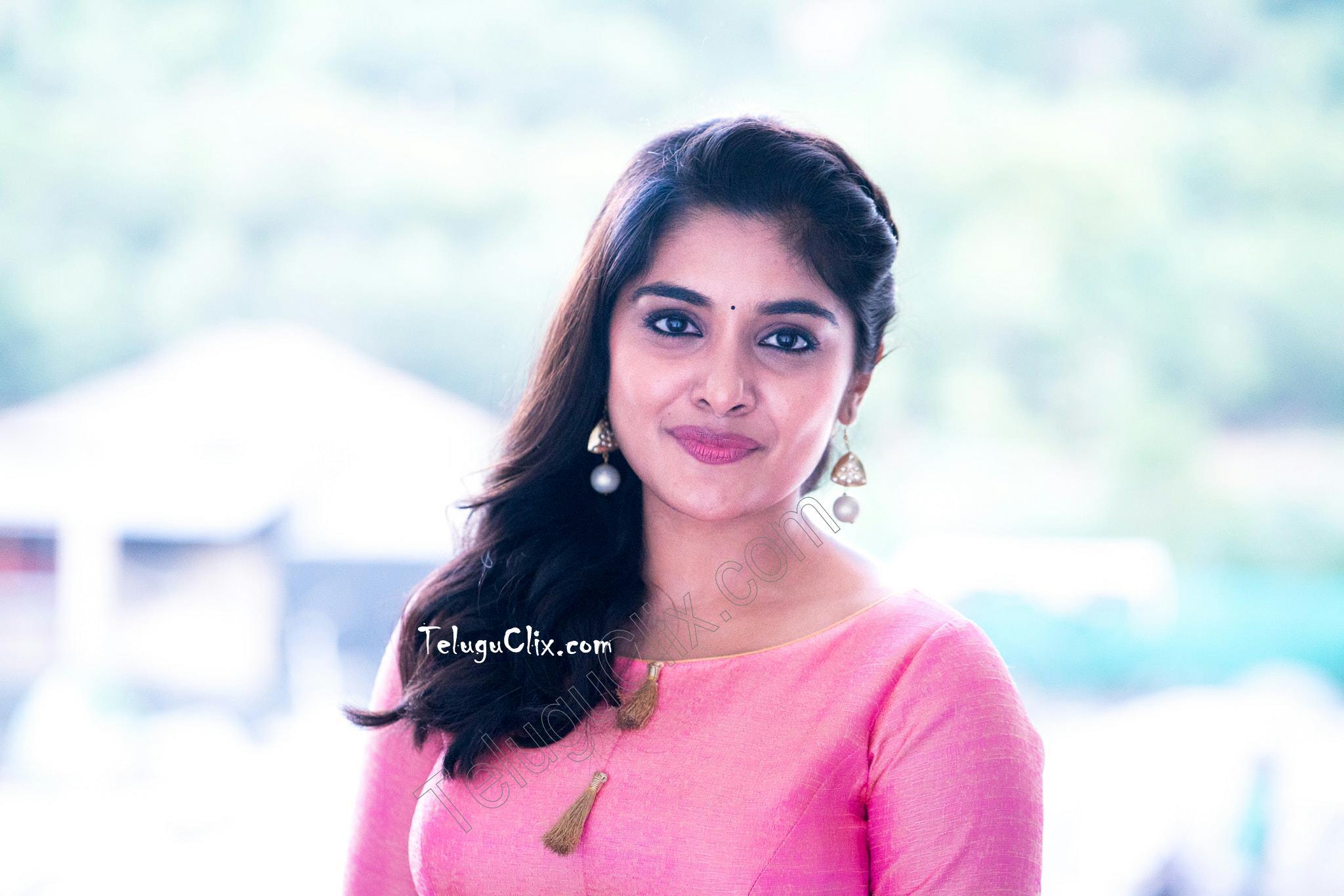 Nivetha Thomas #240156