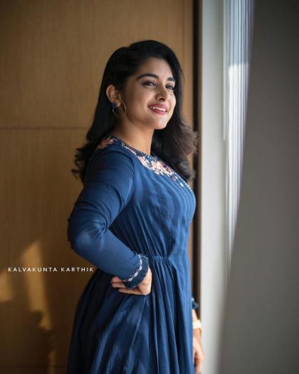 Nivetha Thomas photo 240103