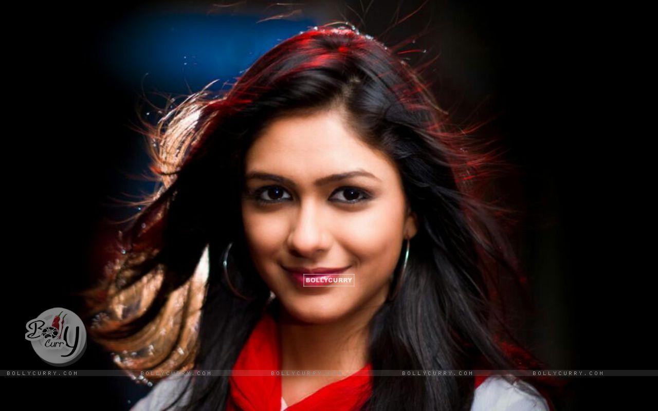 Mrunal Thakur