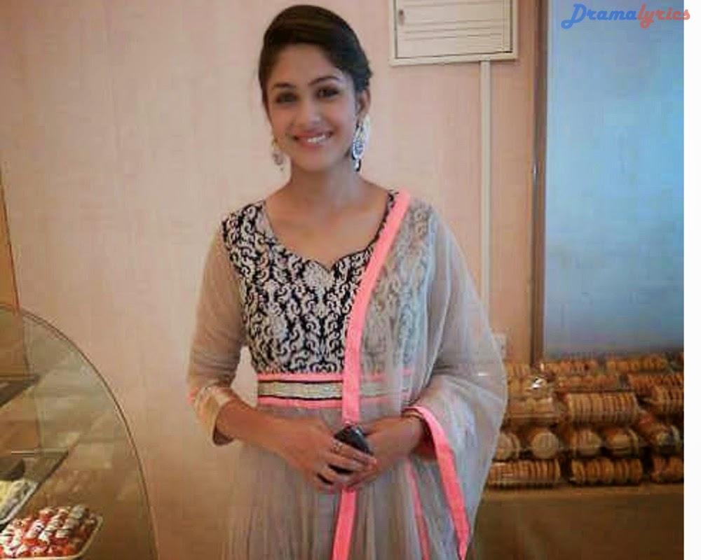 Mrunal Thakur #239904