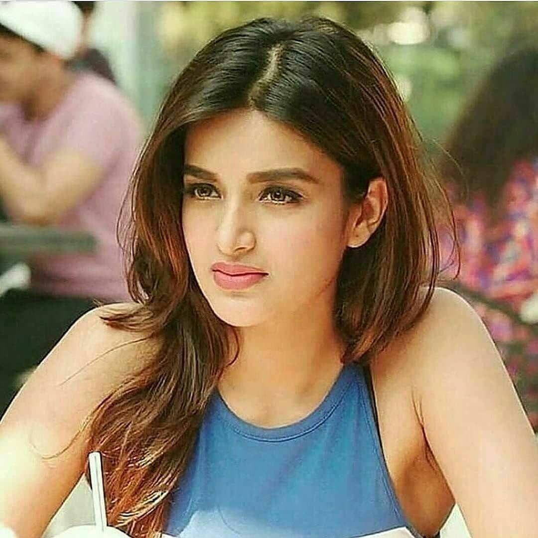 Nidhhi Agerwal #240067