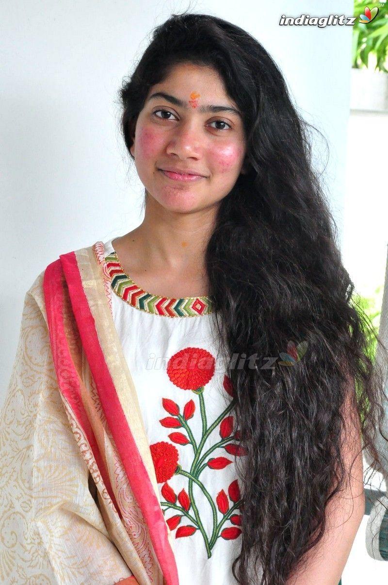 Sai Pallavi #240420