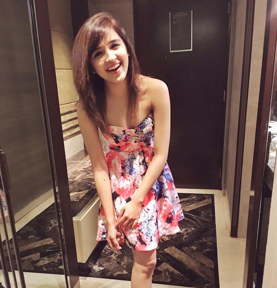 Shirley Setia #240571