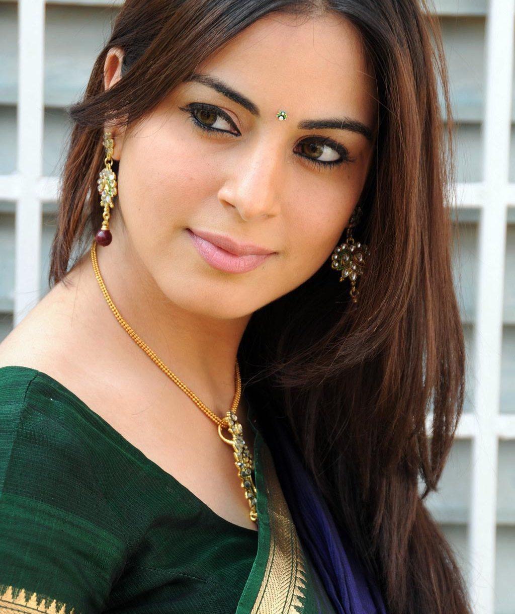 Shraddha Arya #240601