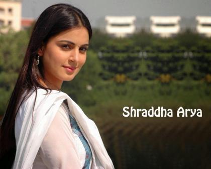 Shraddha Arya photo 240583