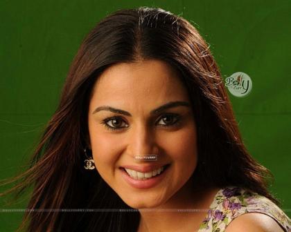 Shraddha Arya photo 240588