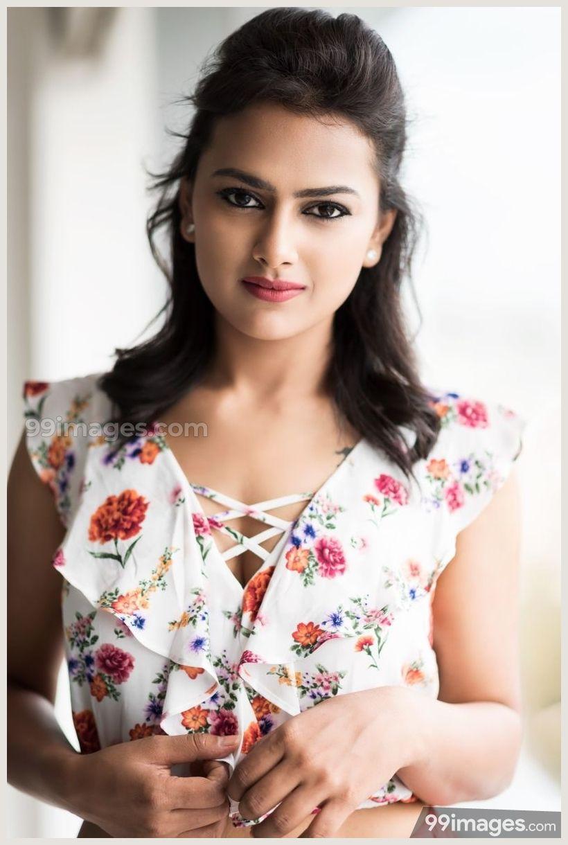 Shraddha Srinath #240715