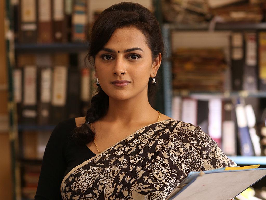 Shraddha Srinath #240721