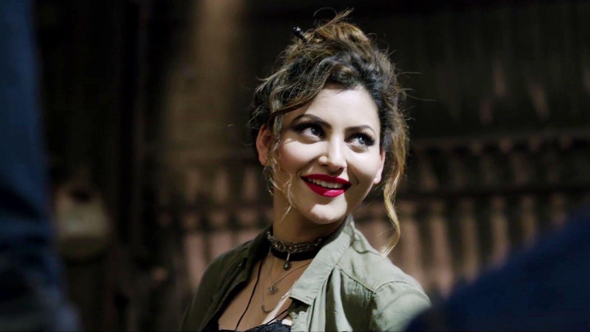 Urvashi Rautela #240824