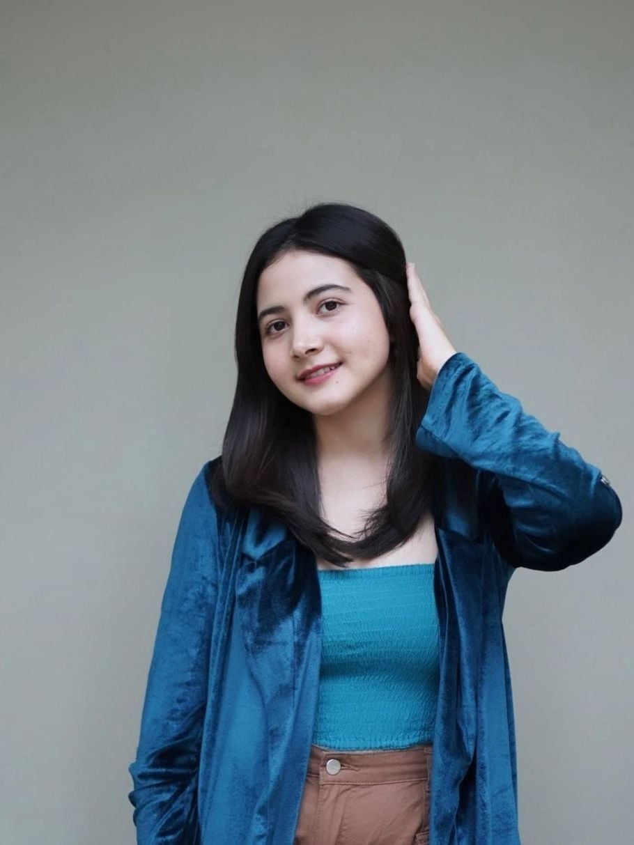 Bulan Sutena #241114