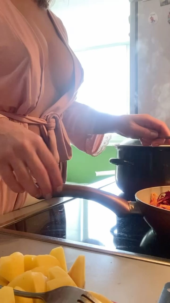 Lyubov Tomskaya #30344