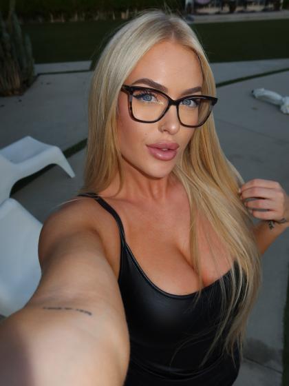 Tiauna Riley photo 244265