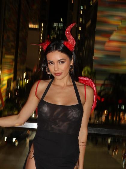 Zoe Evan photo 247237