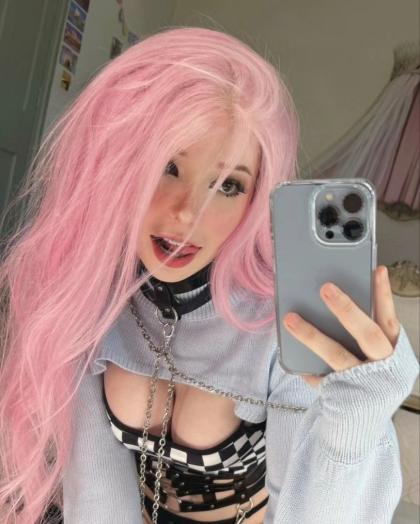 Belle Delphine