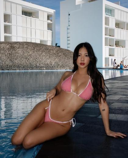 Victoria P photo 250074