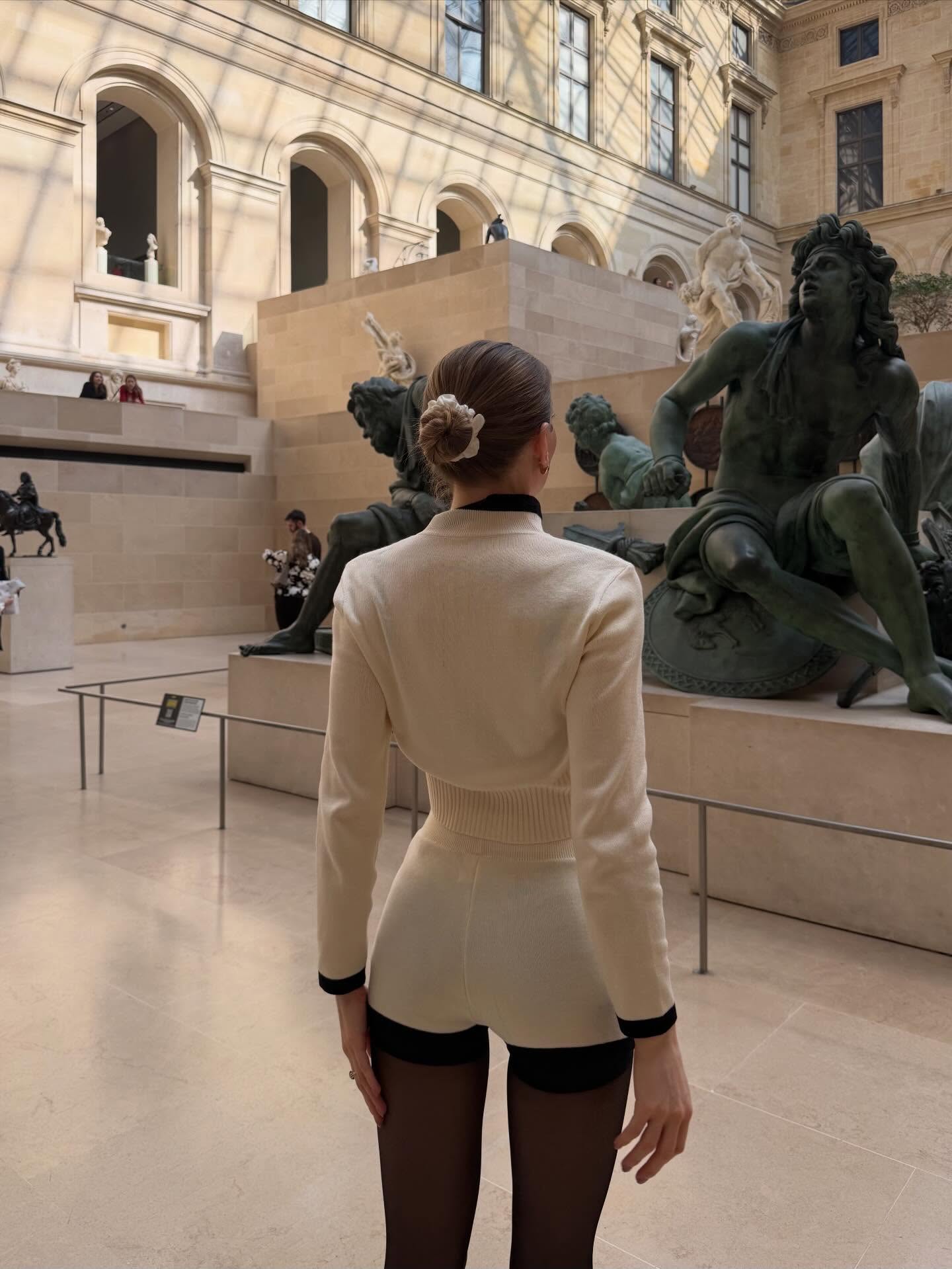 Bethany Lily April #250290