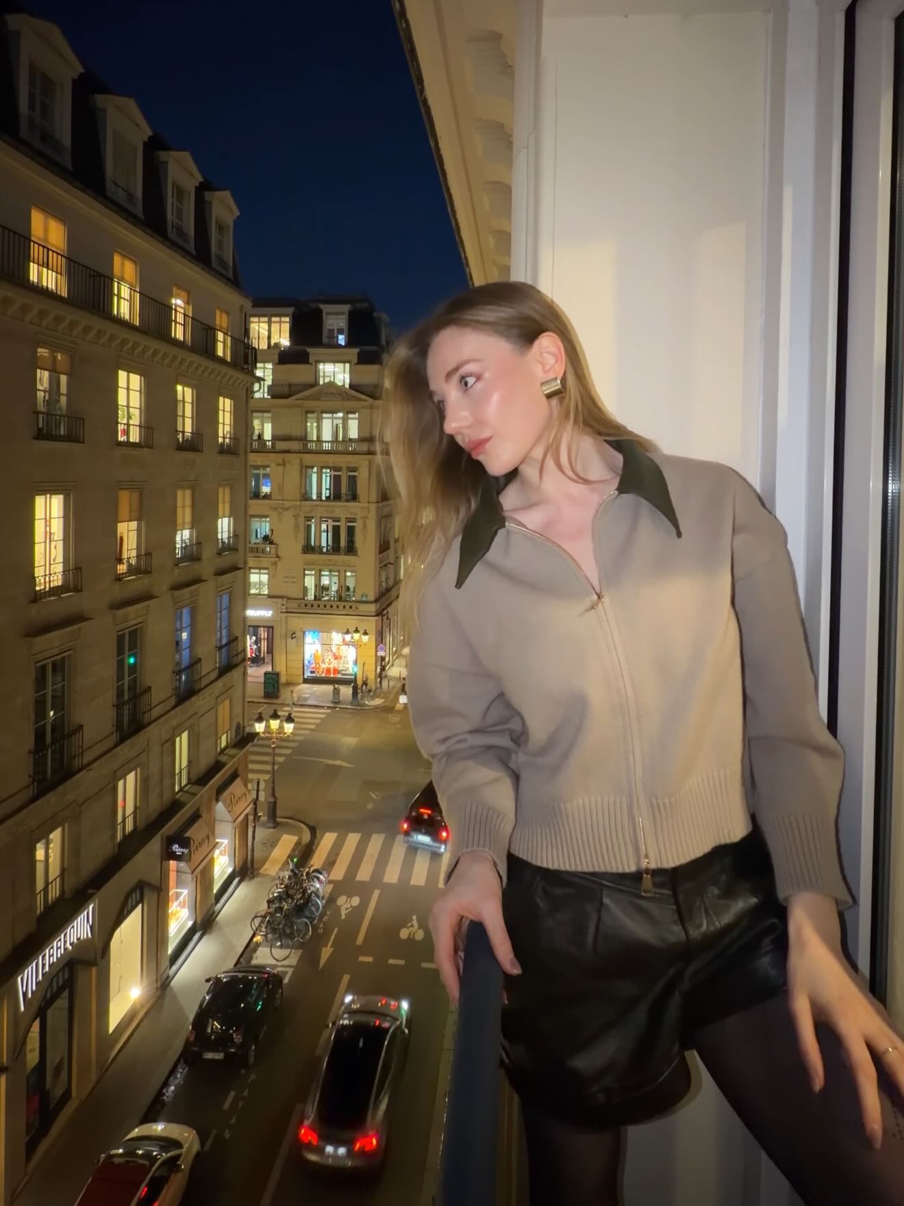 Bethany Lily April #250356