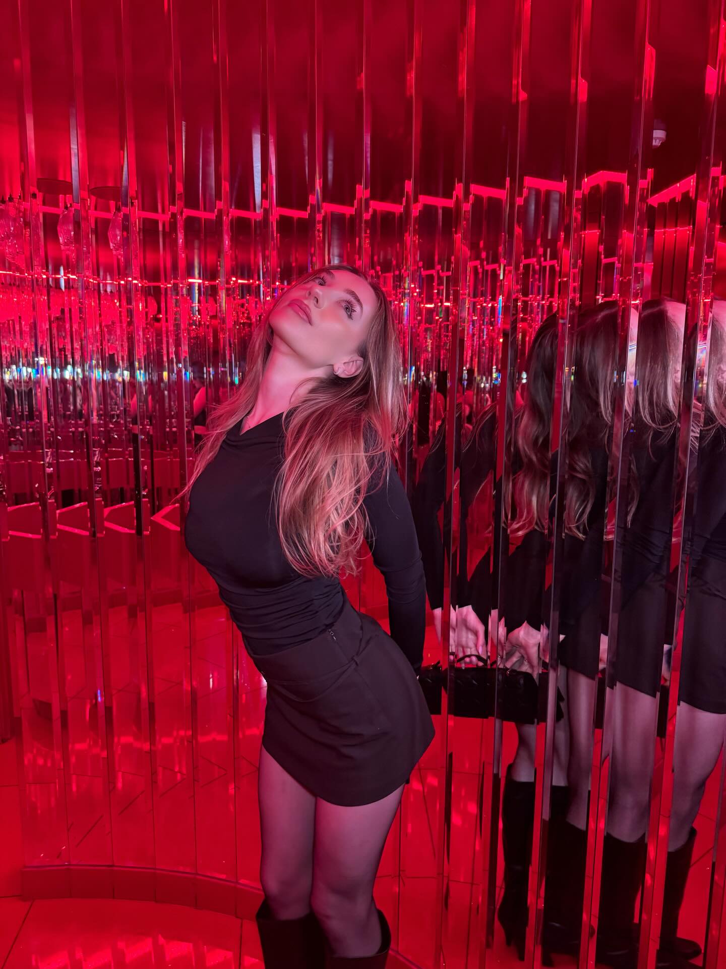 Bethany Lily April #250419