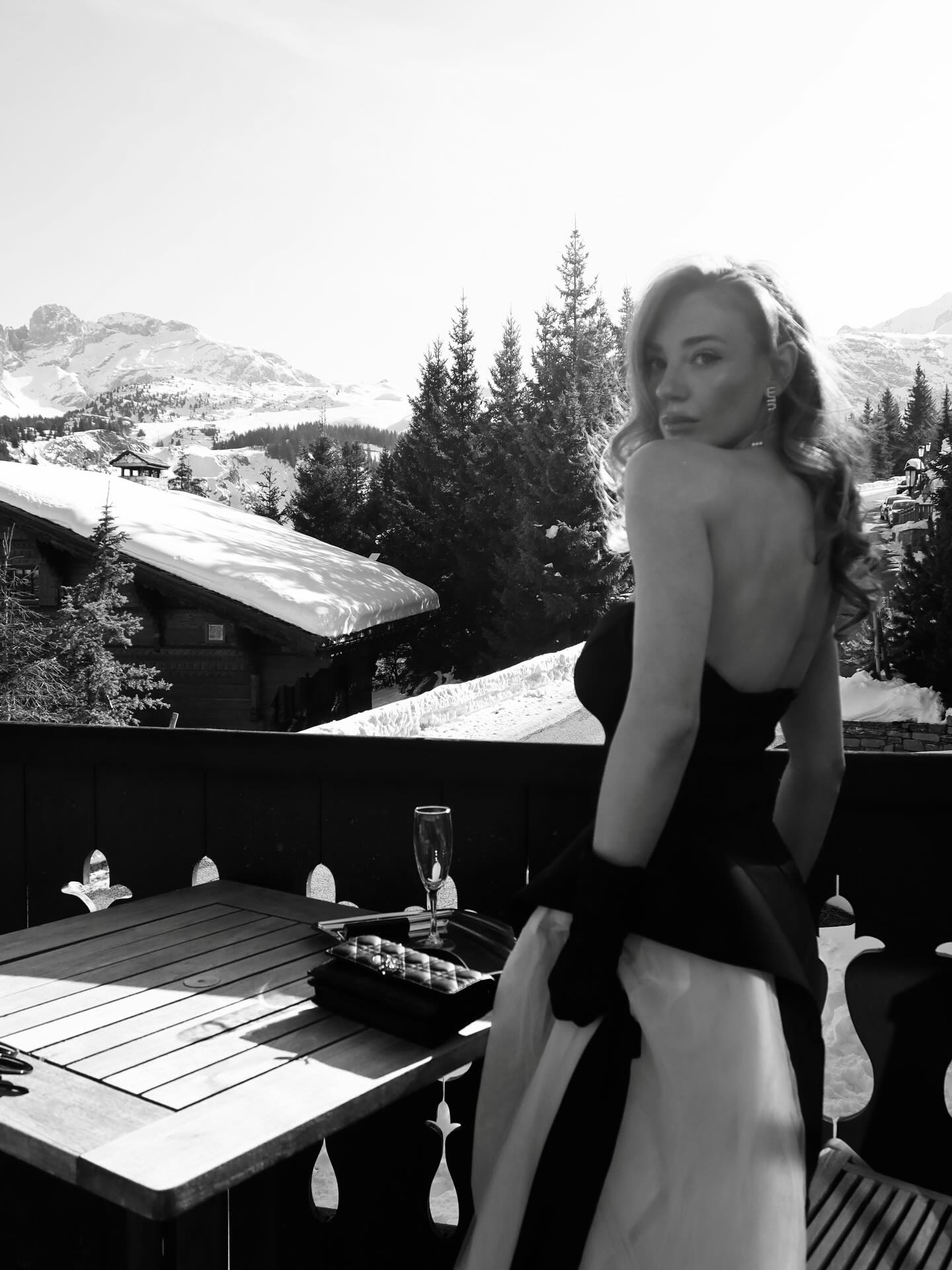 Bethany Lily April #250462