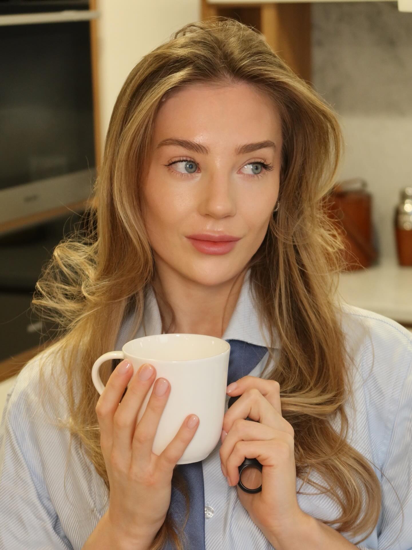 Bethany Lily April #250477