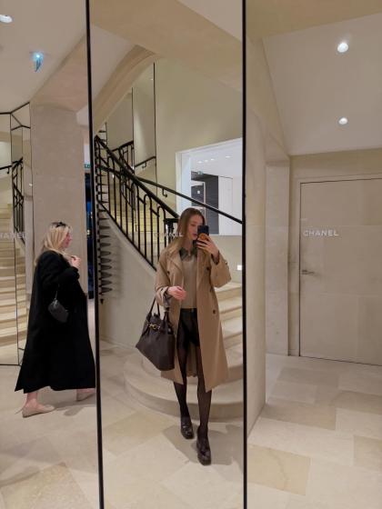 Bethany Lily April photo 250348