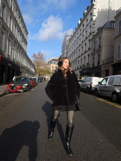 Bethany Lily April photo 250378