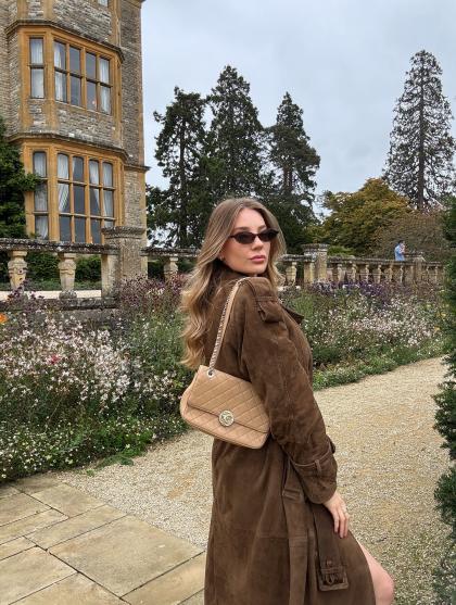 Bethany Lily April photo 250456